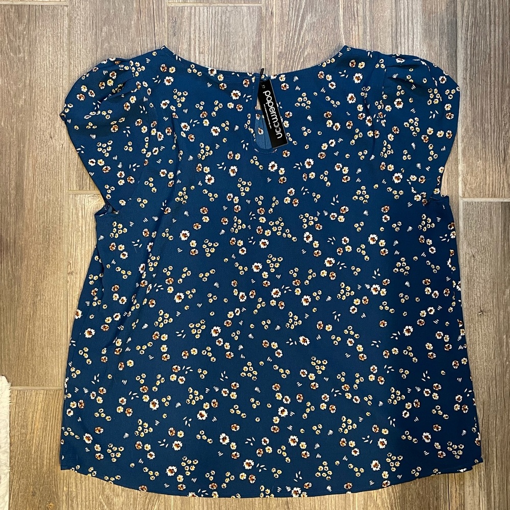 Paper moon tulip sleeve blouse
